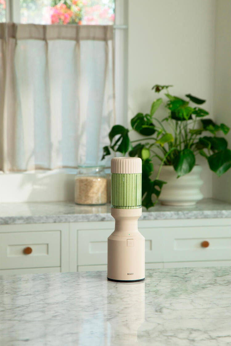 Mighty 650 blender - sand